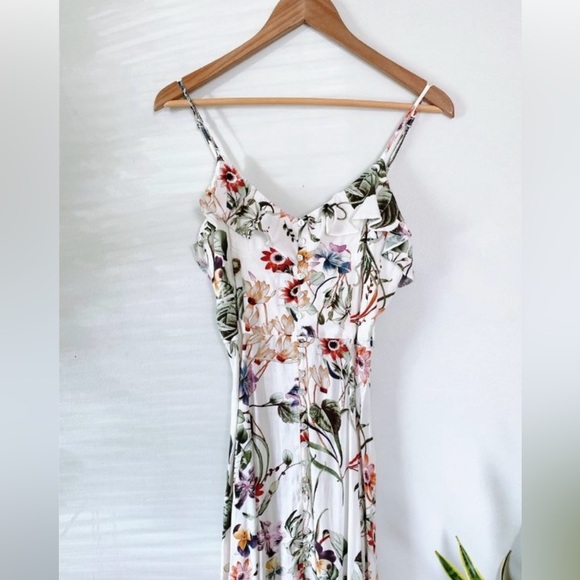 Dress Forum Floral Print Maxi Dress - Picture 7 of 11